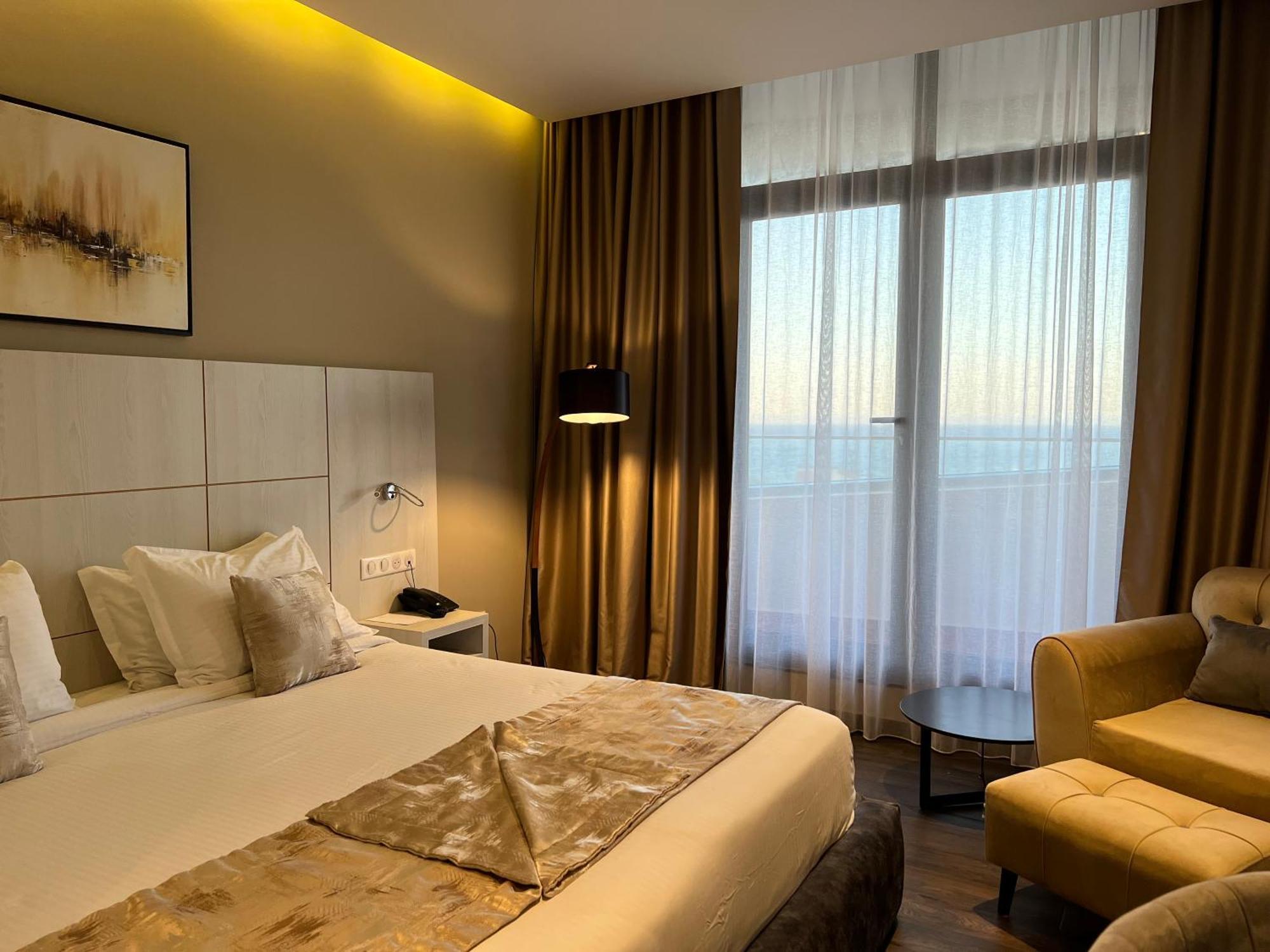 Hotel Ben Aouda & Spa Tipaza Kültér fotó